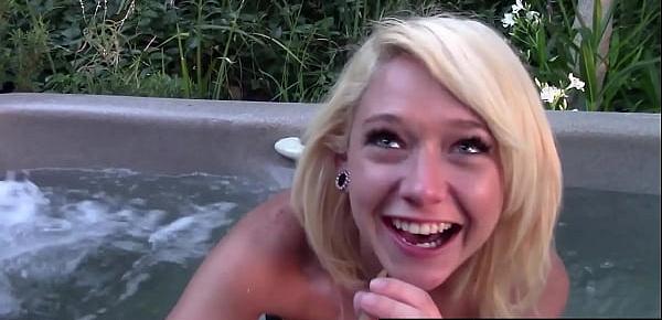 trendsRealGfsExposed – Young Girl Sucks In The Hot Tub